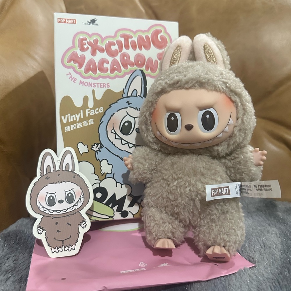 Labubu Exciting Macaron Toffee